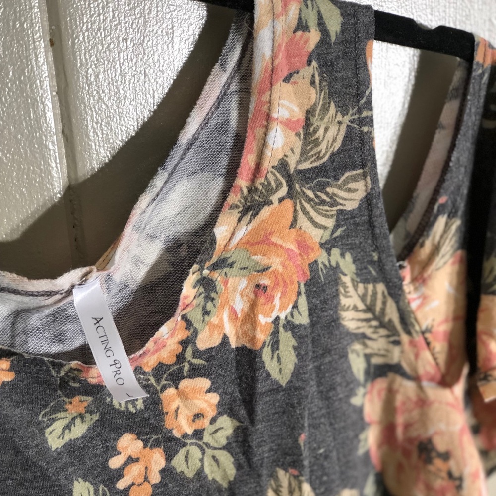 Gray floral Maternity shirt